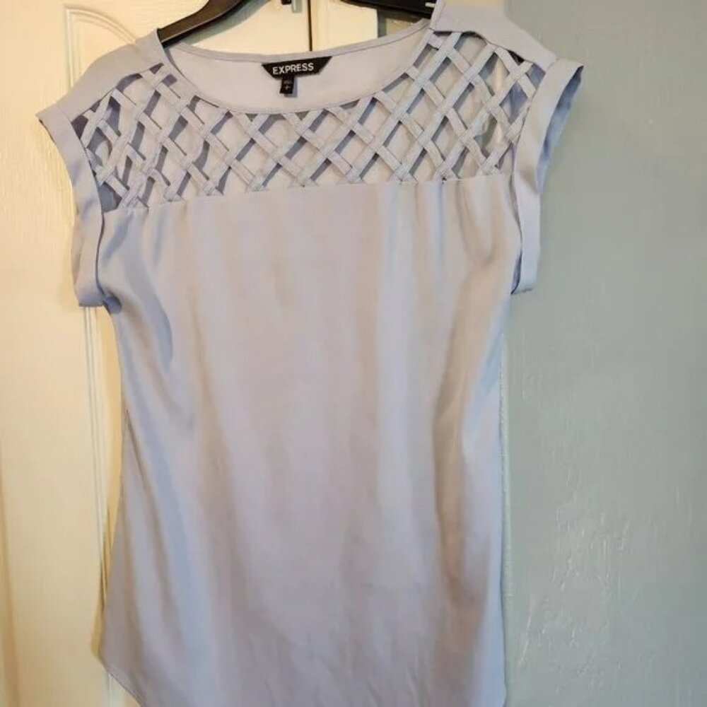 Express Blouse lilac color